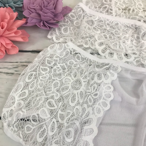 Sexy Lingerie Lace Bralette & Panty Set - Picture 14 of 16